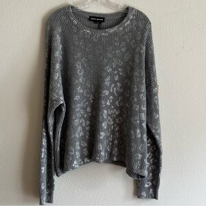 EUC DKNY Gray w/ Silver Accents Women's Crew Neck Sweater SZ XL